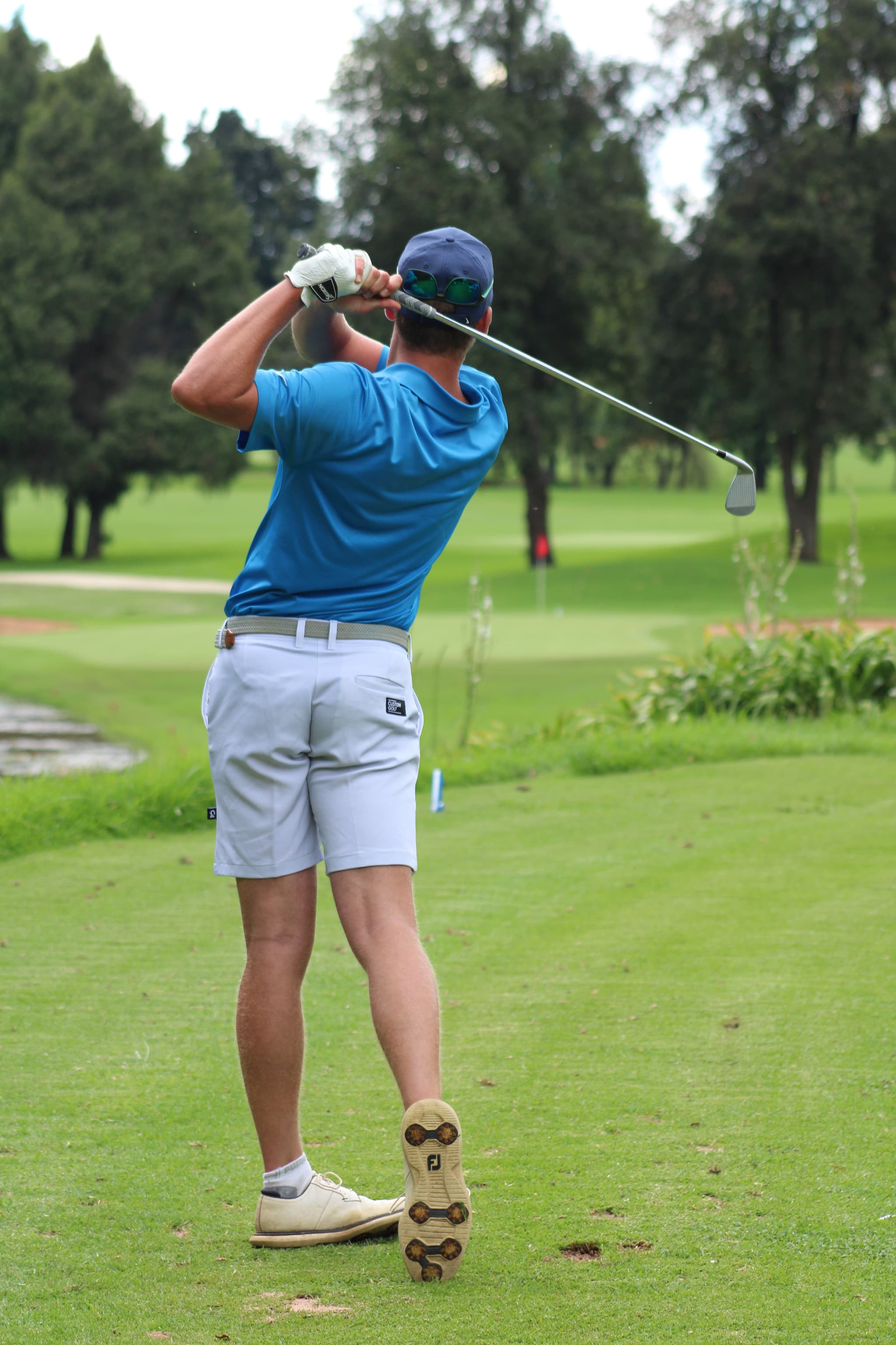 Play Golf
